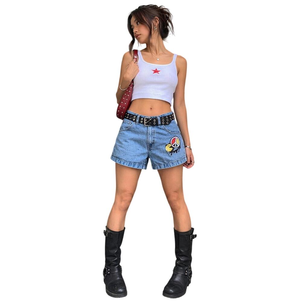 Fingercroxx Vintage Denim Shorts – Peace Patch Pac-Man Graphic – Waist 30
